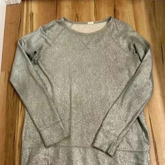 J  Crew oversized silver metallic sweatshirt - Picture 5 of 7